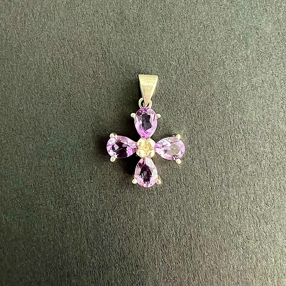 Sterling Silver Amethyst Flower Pendant (Chain Not Included) - Picture 2 of 5